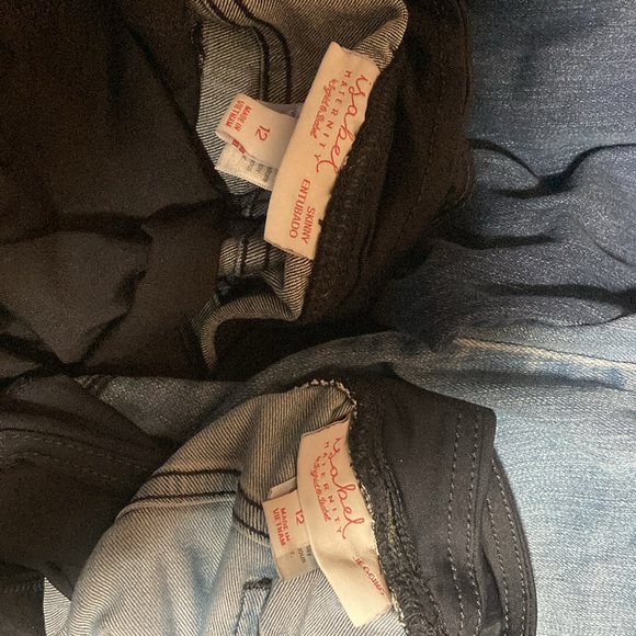 Two pairs of Isabel maternity jeans size 12. - Picture 4 of 5